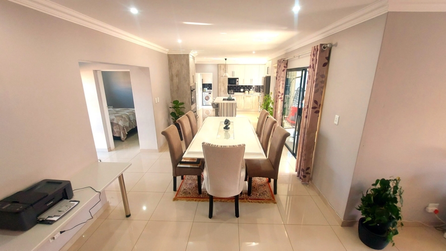 4 Bedroom Property for Sale in Melodie North West